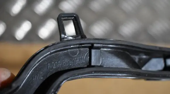 Mercedes-Benz E W214 Engine compartment rubber 