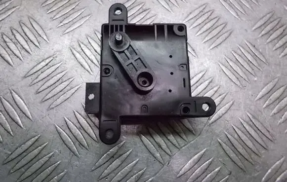 Hyundai i10 A/C air flow flap actuator/motor D332-QQ7AA