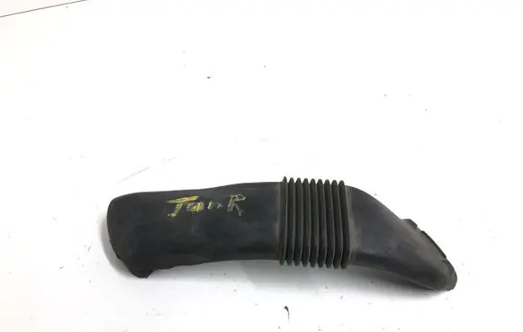 Opel Vivaro Air intake duct part 244936098R 93868645 T11011A150