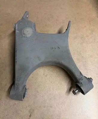 BMW 5 E39 Rear upper control arm/wishbone 1091486