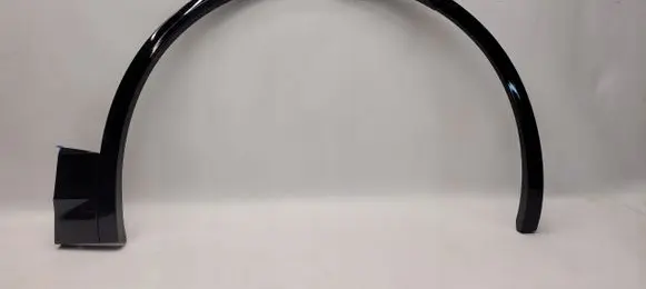 Volkswagen Touareg III Front arch trim 