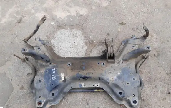 Citroen DS5 Front axle beam 