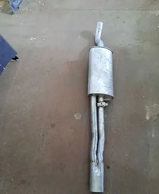 Seat Toledo I (1L) Muffler/silencer 281755 1L0253609N