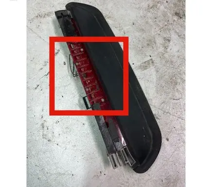 BMW 3 E90 E91 Third/center stoplight 6946614