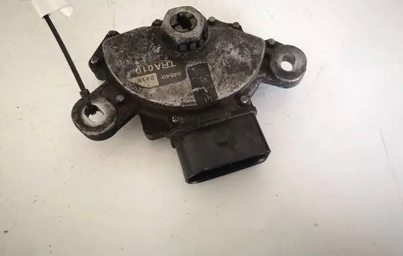 Volkswagen Touareg I Gear selector 845402415
