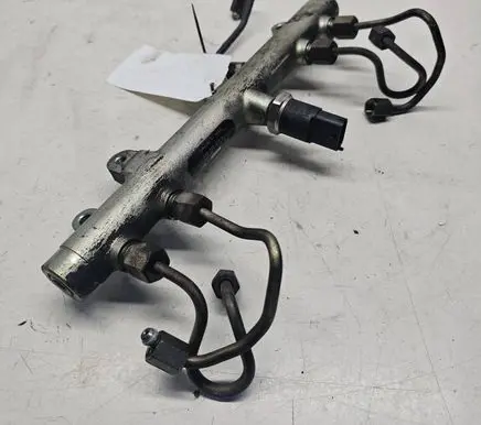 Iveco Daily 3rd gen Fuel main line pipe 0445224009