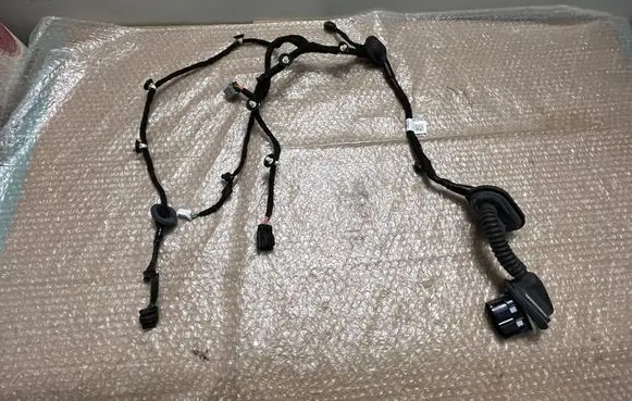 Dodge RAM Rear door wiring loom P68310310AD 310AD 23489S