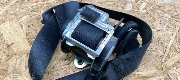 Fiat Grande Punto Front seatbelt