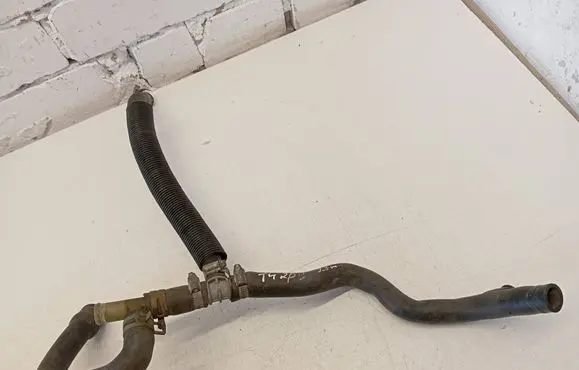 Volkswagen Transporter - Caravelle T4 Engine coolant pipe/hose