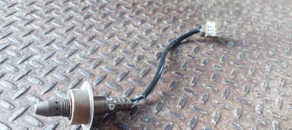 Nissan Juke I F15 Lambda probe sensor 2115007510