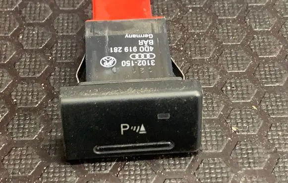 Audi A8 S8 D3 4E Parking (PDC) sensor switch 3102150 4D0919281