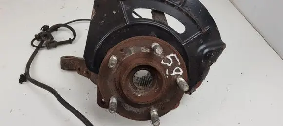 Hyundai i40 Front wheel hub spindle knuckle