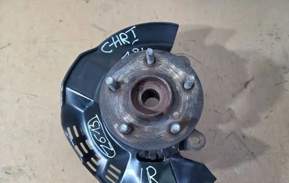 Toyota C-HR I Front wheel hub spindle knuckle 43211F4010
