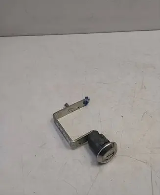 Aixam D-TRUCK Coupe door lock (next to the handle) 
