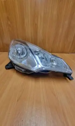 Citroen DS3 Headlight/headlamp 1606931880 13012015 0900400005
