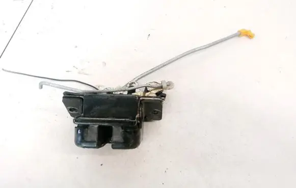KIA Sorento Tailgate/trunk/boot lock/catch/latch