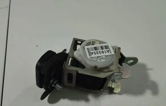 Citroen C4 Grand Picasso Rear seatbelt 3064438077