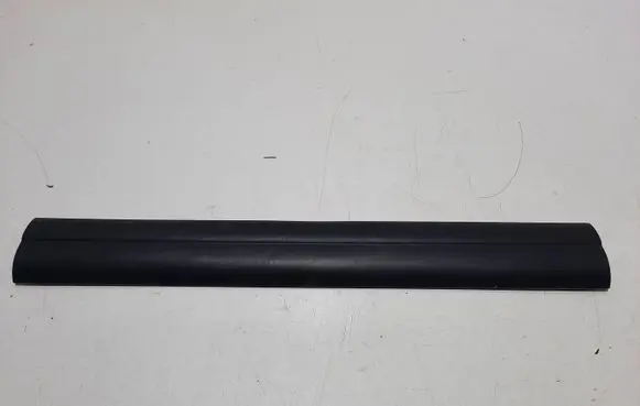 BMW 1 E81 E87 Front sill trim cover 51477066975
