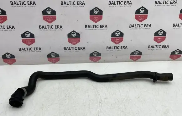 BMW 1 F20 F21 Engine coolant pipe/hose 9208175
