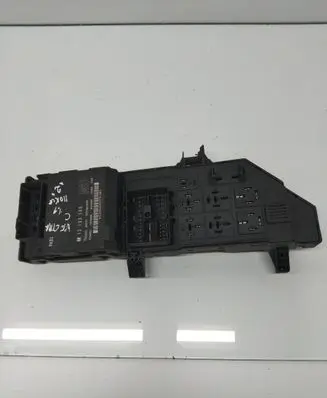 Opel Vectra C Comfort/convenience module 13193588 SC718810500 359171