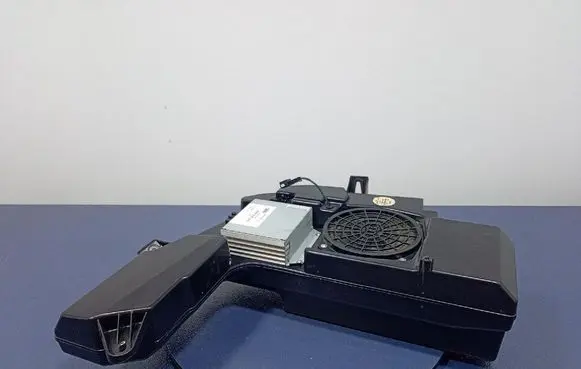 Audi A4 S4 B6 8E 8H Subwoofer speaker 8E903538203S