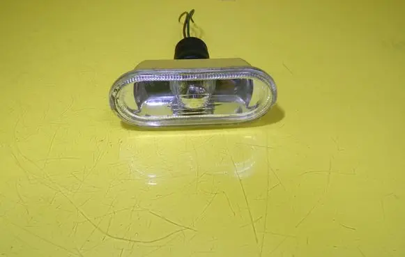 Volkswagen Golf IV Front fender indicator light 
