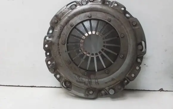 Volkswagen Polo Pressure plate 051141025B