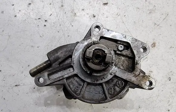 Mercedes-Benz R W251 Vacuum pump A6422300165 150705