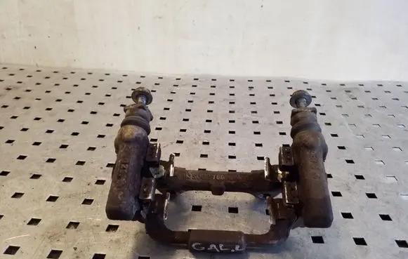 Volkswagen Golf VI Brake caliper pad carrier rear 