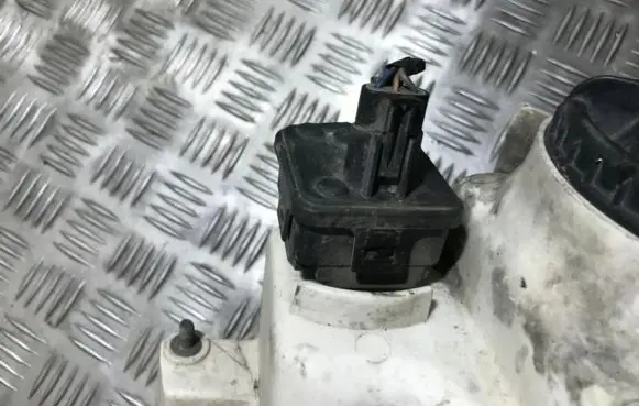 Volvo S40, V40 Headlight level adjustment motor 