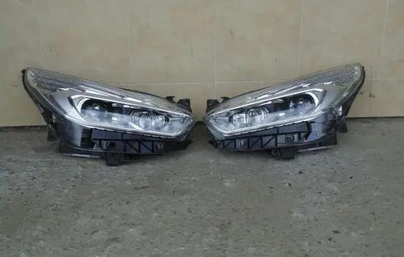 Ford Galaxy Headlights/headlamps set