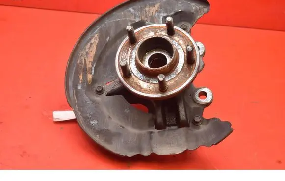Front wheel hub spindle knuckle