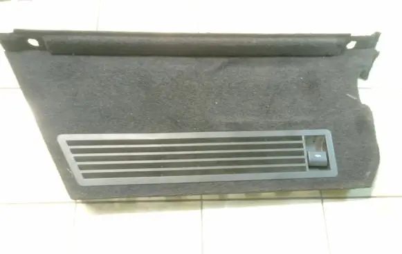 Land Rover Range Rover L405 Trunk/boot lower side trim panel 