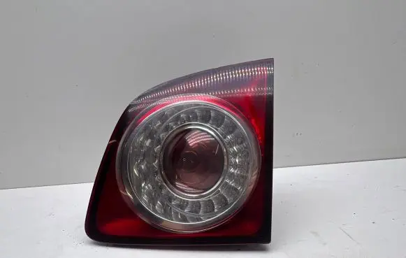 Volkswagen Golf Plus Tailgate rear/tail lights 5M0945094S 89091211
