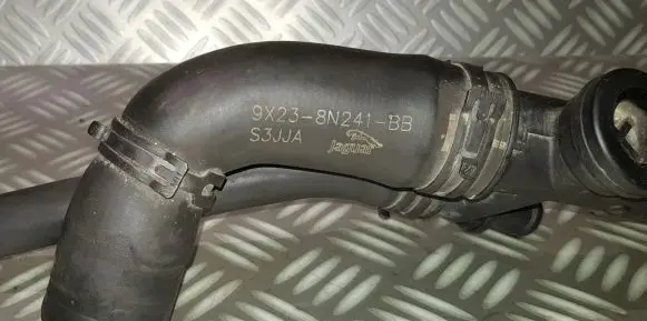 Jaguar XF X250 Engine coolant pipe/hose 9X23-8N241-BB
