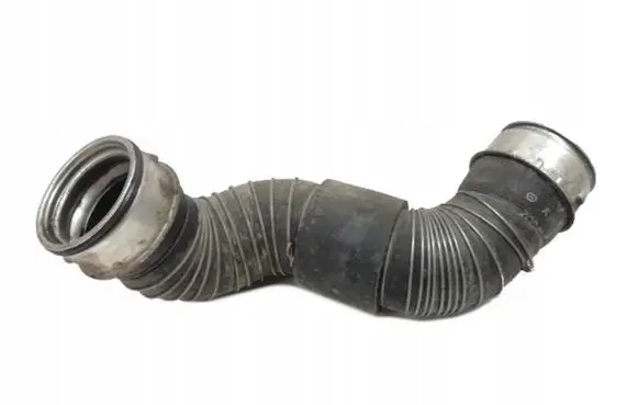 Mercedes-Benz C W203 Intercooler hose/pipe 2035281682