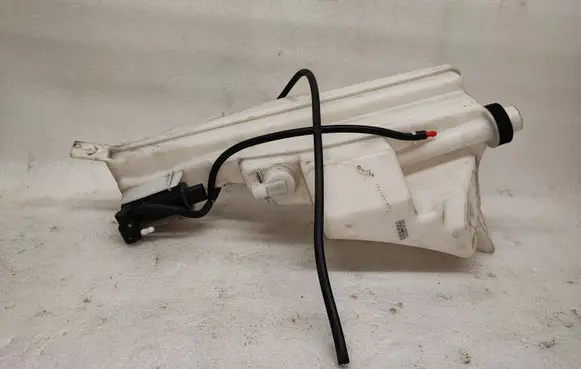 Volvo XC90 Lamp washer fluid tank 31349385