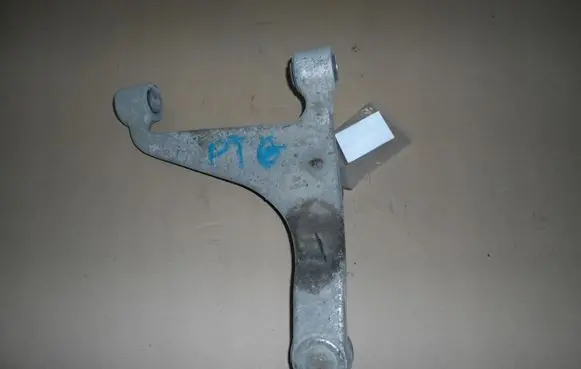 Infiniti G35 Rear control arm