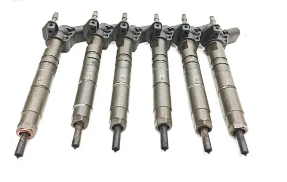 Fuel injectors set