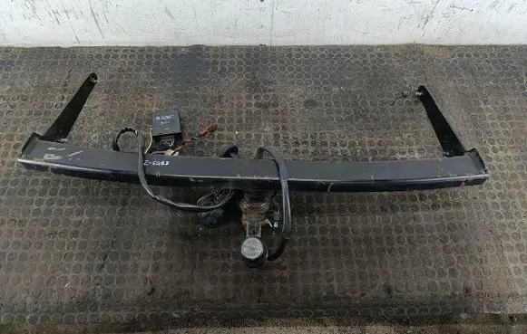 Volkswagen PASSAT B6 Tow bar 321534