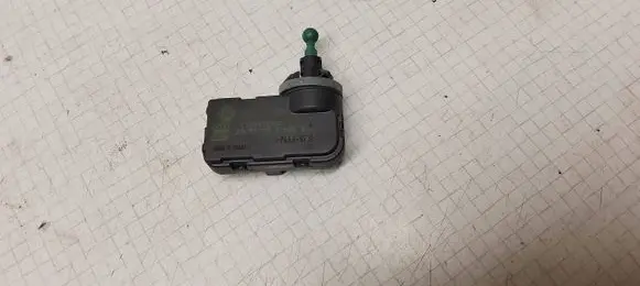 Audi A4 S4 B6 8E 8H Headlight level adjustment motor 1J0941295F