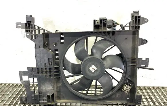 Dacia Duster II Fan set 214819914R