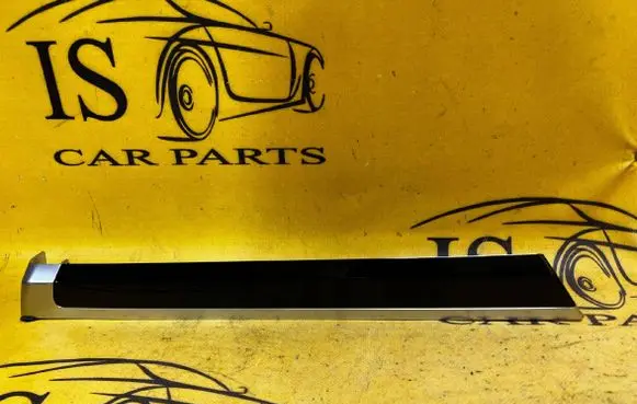 Porsche Cayenne (92A) Front door trim (molding) 7P5867410