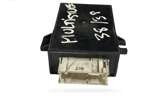 BMW 7 E38 Steering rack control module 8352494 61358352494
