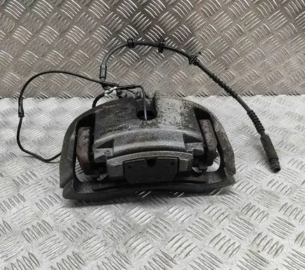 BMW 7 F01 F02 F03 F04 Front brake caliper 6786817