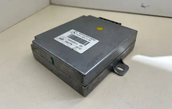 Mercedes-Benz E W211 Phone control unit/module A2118203185 3062184 2855V0013