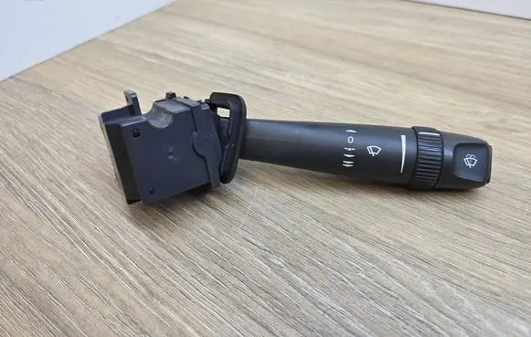 Volvo V70 Wiper control stalk