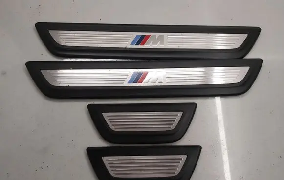 (B) pillar trim (bottom)