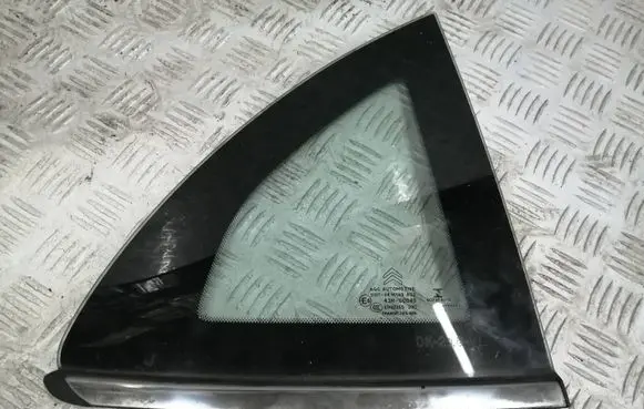Citroen C3 Rear side window