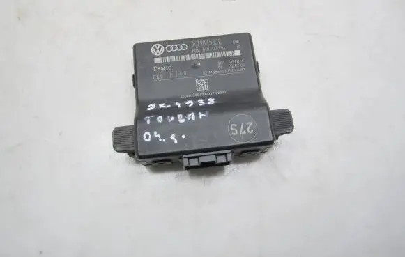 Volkswagen Touran I Gateway control module 1K0907530E 1K0907951